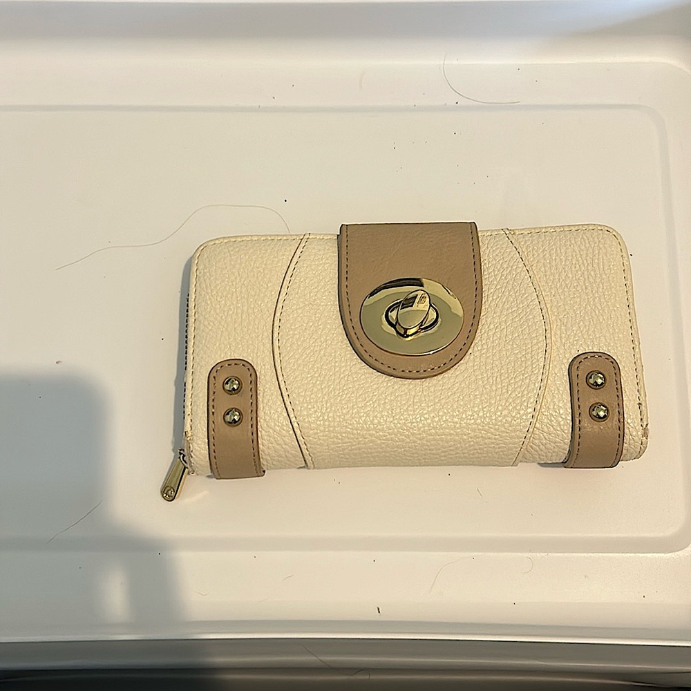 Cream and tan clutch wallet